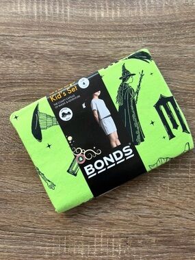 Bonds Kids Pajama Set - Bright Green Witch Print